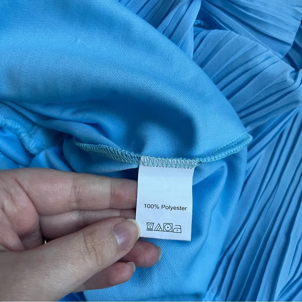 OFF THE SHOULDER TIERED PLEATED MIDI CHIFFON DRESS IN LIGHT BLUE SIZE MEDIUM - Picture 14 of 16